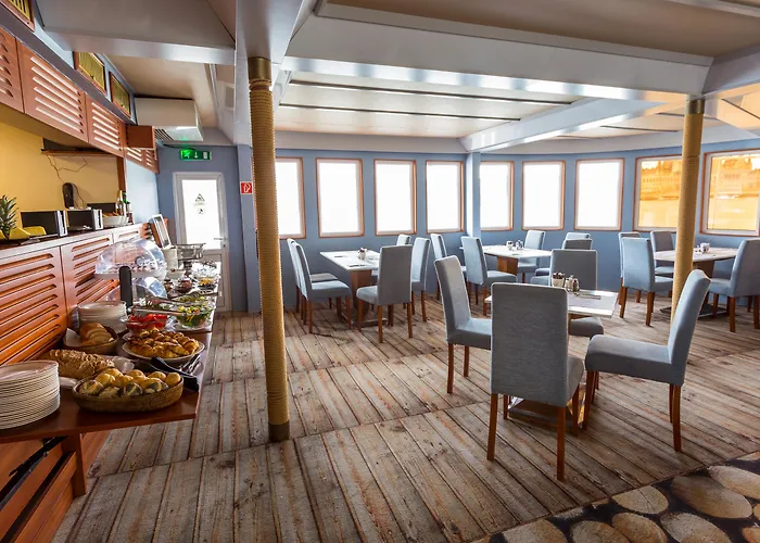 Botel Grand Jules - Boat