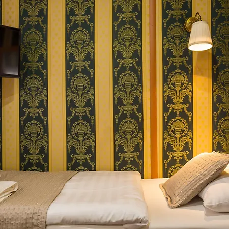 Grand Jules - Boat 3*