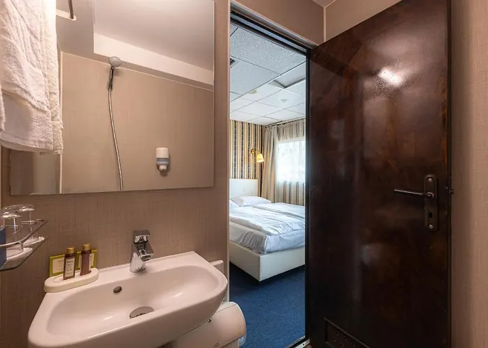 Grand Jules - Boat 3*