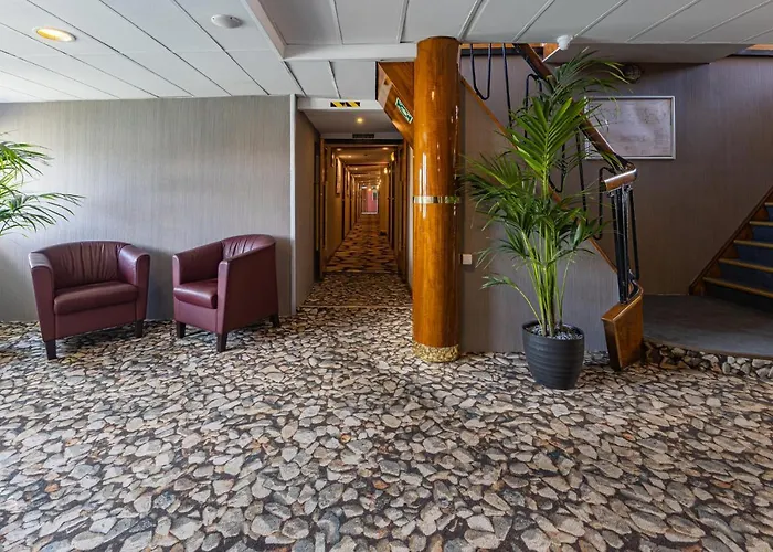 Grand Jules - Boat Boedapest