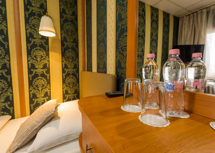 Grand Jules - Boat Boedapest