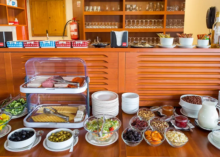 Grand Jules - Boat Botel 3*