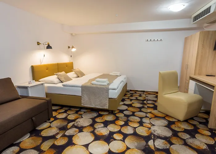 Botel Grand Jules - Boat