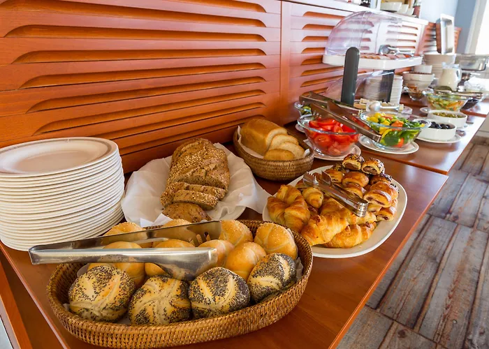 Grand Jules - Boat Botel Boedapest