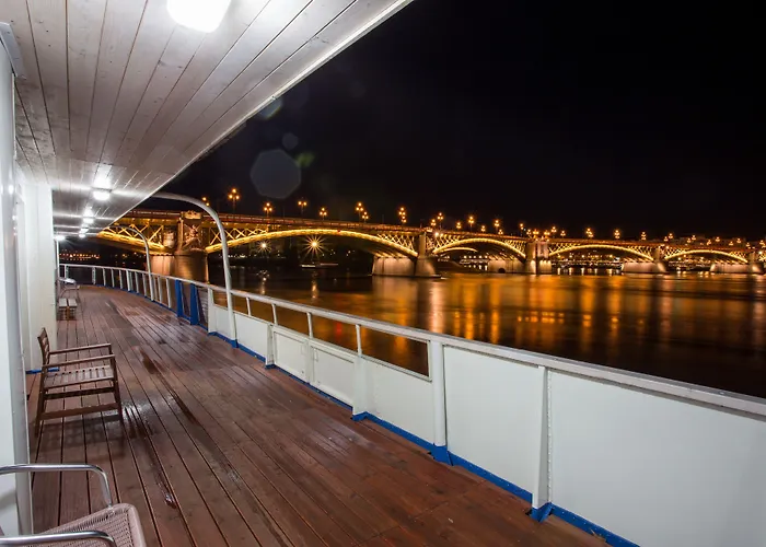 Grand Jules - Boat 3*