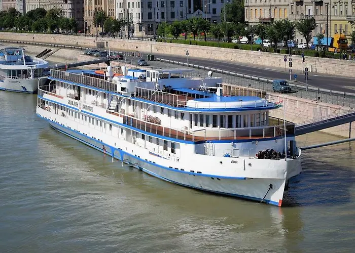 Grand Jules - Boat 3* Boedapest