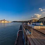 Grand Jules - Boat 3*