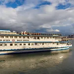 Hotel en barco Grand Jules - Boat Budapest
