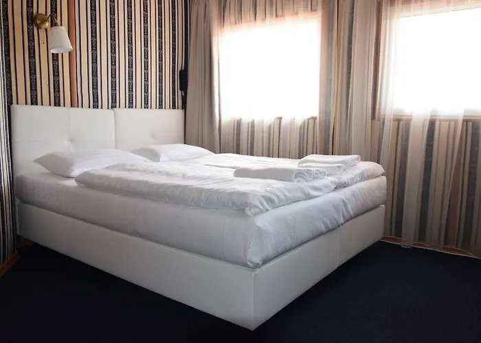 Grand Jules - Boat Båthotell 3*